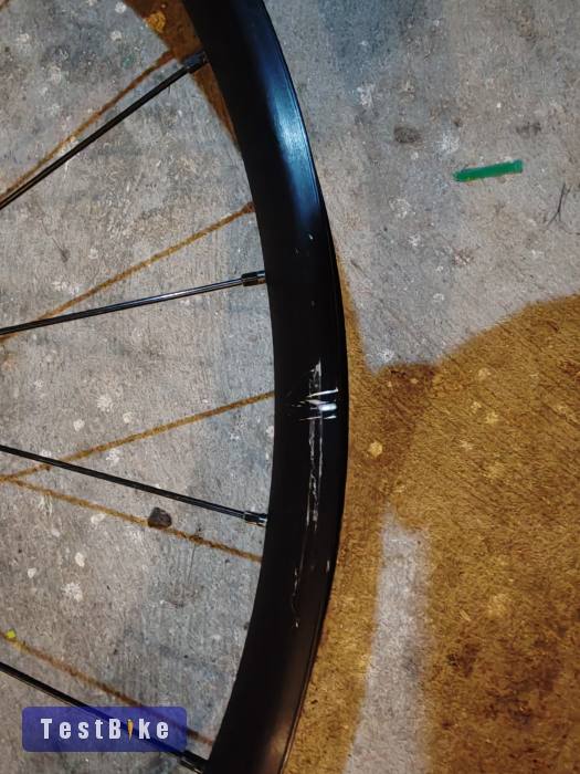 Roval Traverse 38 Fattie