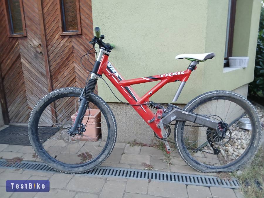 RST HI5 duplavállas retro villa