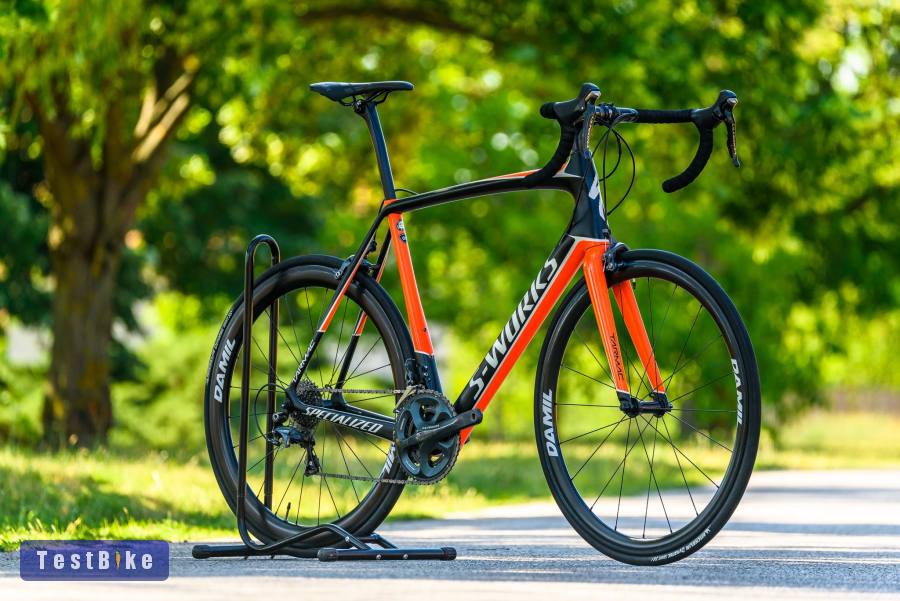 S-Works Tarmac (61) full karbon országúti kerékpár
