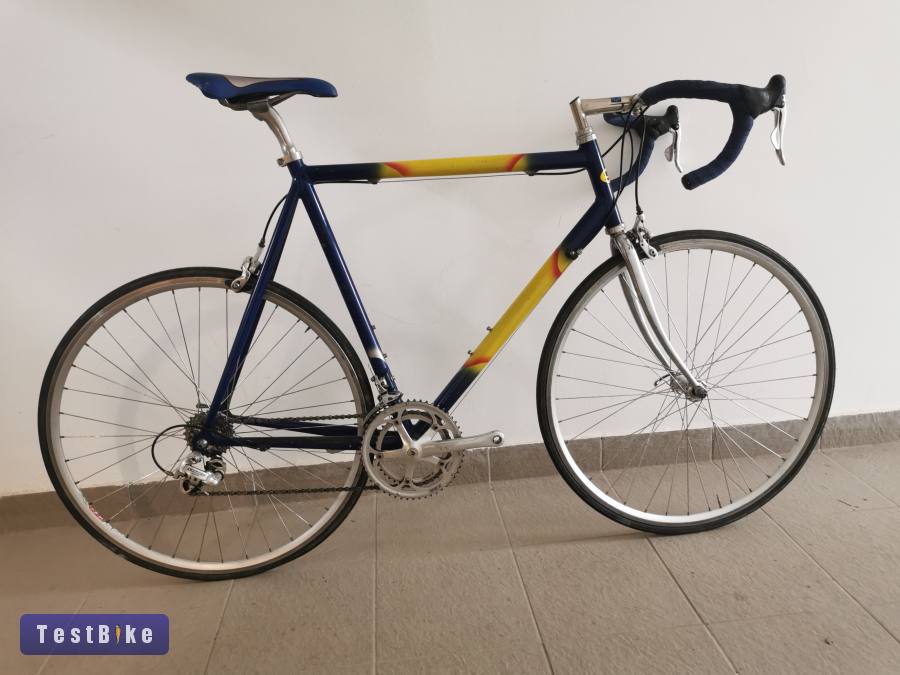 Sab versenykerékpár campagnolo veloce szettel               