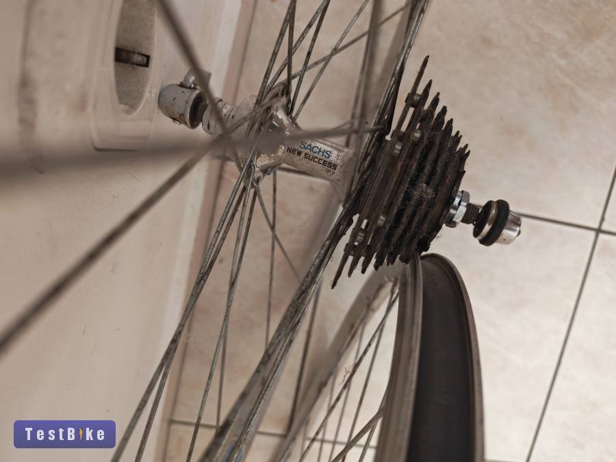 Sachs New Success agyas 26-os Kerekszett,