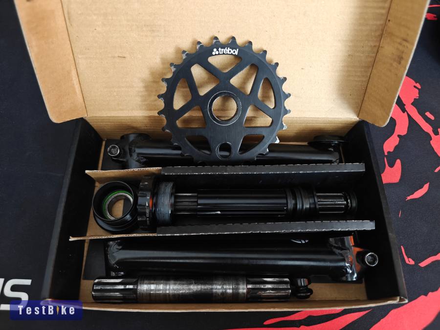 Salt bmx hajtás + középrész + 25t tányér