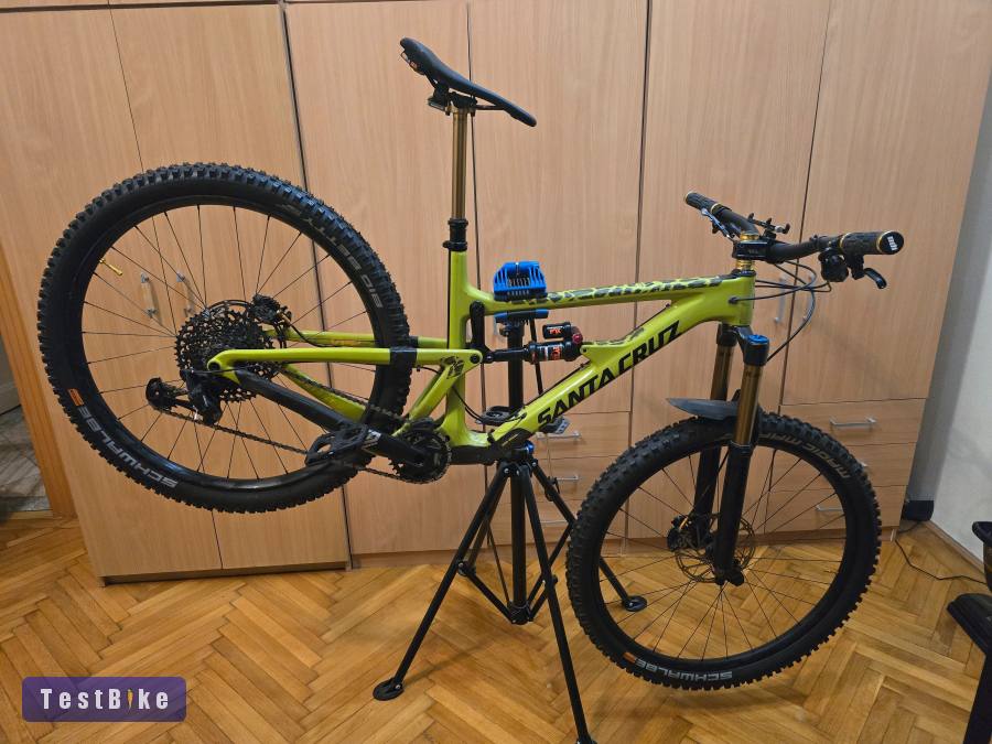 Santa Cruz Hightower LT 1 C Carbon 2017, L-es, egyedi építés