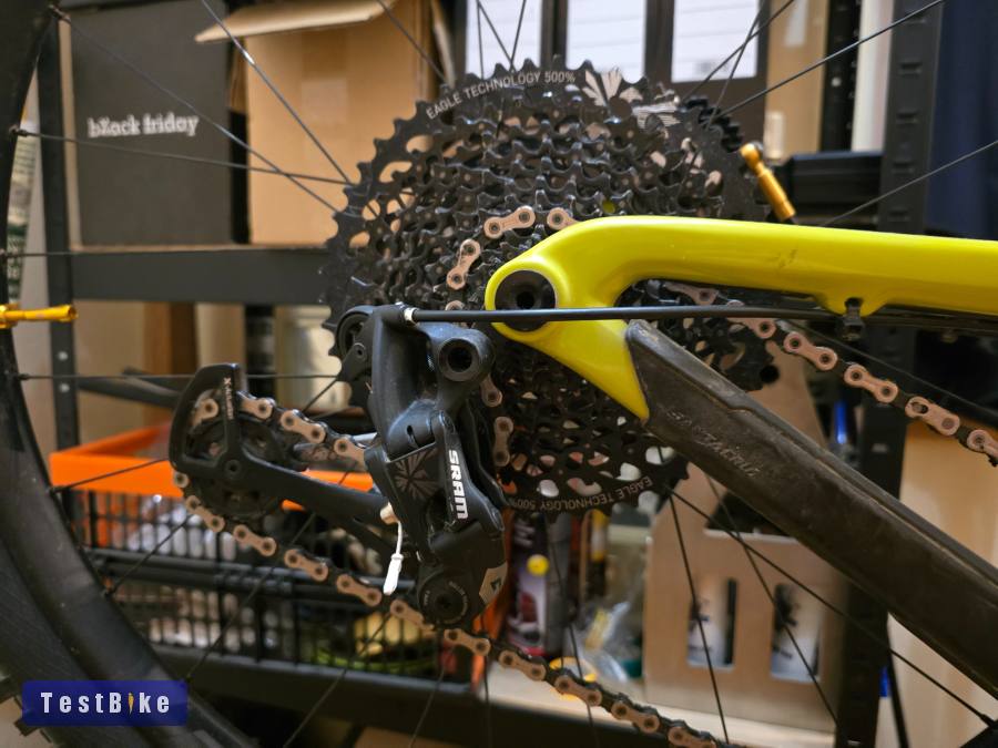 Santa Cruz Hightower LT 1 C Carbon 2017, L-es, egyedi építés