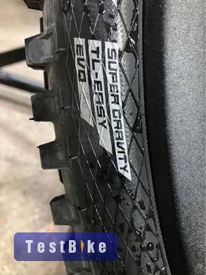 Schwalbe Big Betty és Magic Mary páros 27,5x2,6