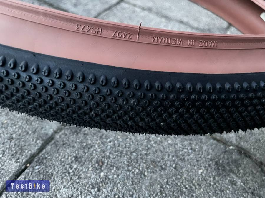 Schwalbe G-One Allround TLR 45-622 HS473 külső párban - Új