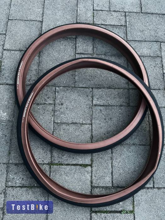 Schwalbe G-One Allround TLR 45-622 HS473 külső párban - Új