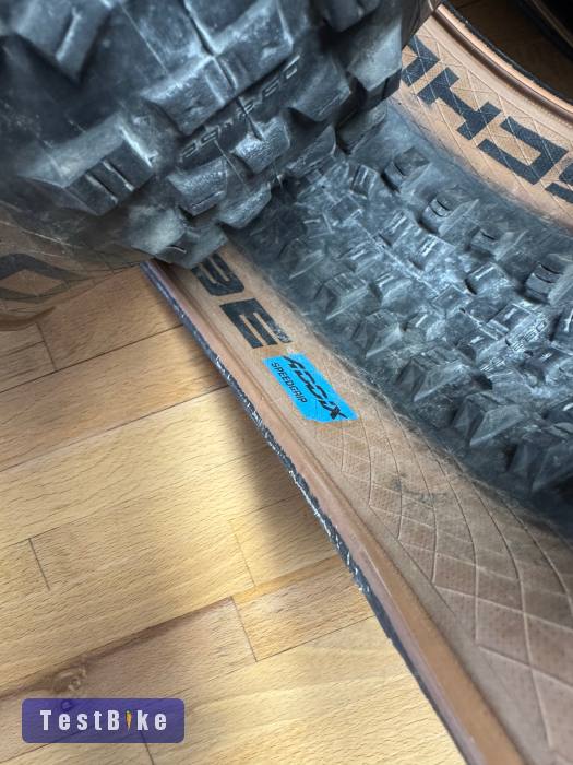 Schwalbe Hans Dampf 29x2.6 TL Easy EVO barna oldalfal párban