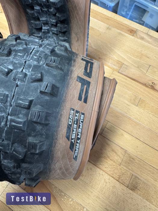 Schwalbe Hans Dampf 29x2.6 TL Easy EVO barna oldalfal párban