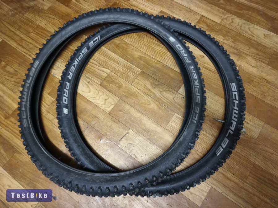 Schwalbe Ice Spiker szöges gumi 26"
