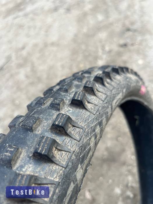 Schwalbe Magic Mary 27.5x2.35 (Addix ultra soft, DH casing)