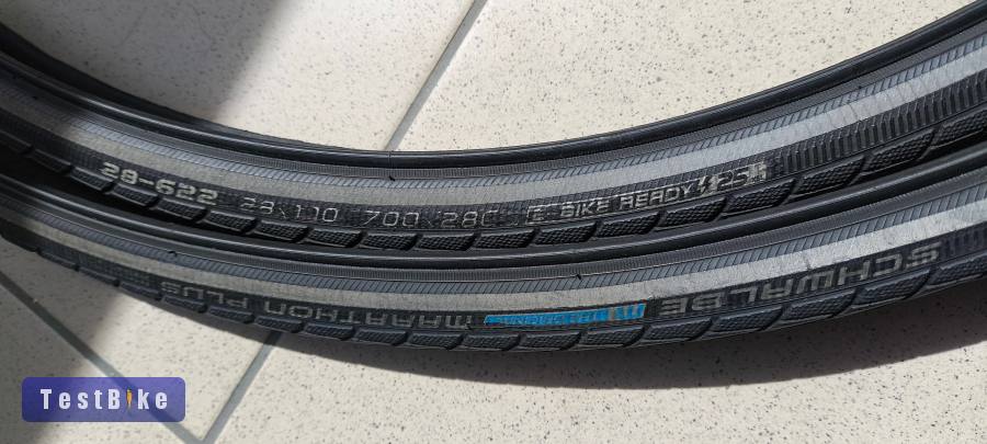 Schwalbe Marathon Plusz 28x622 külső 