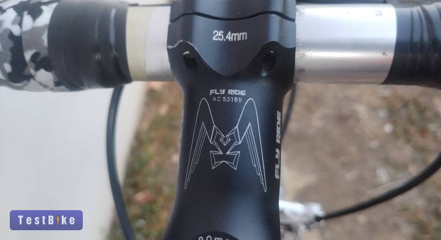 Schwinn Csepel alu/karbon fékváltókaros országúti limitált 