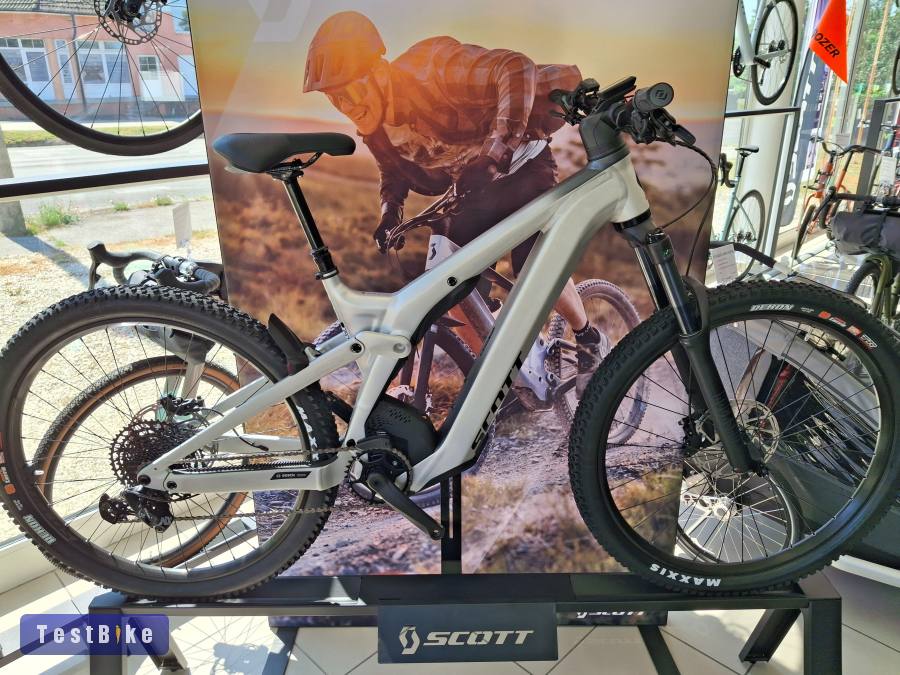 Scott  Strike eRide 920 Evo Új! 1,65M
