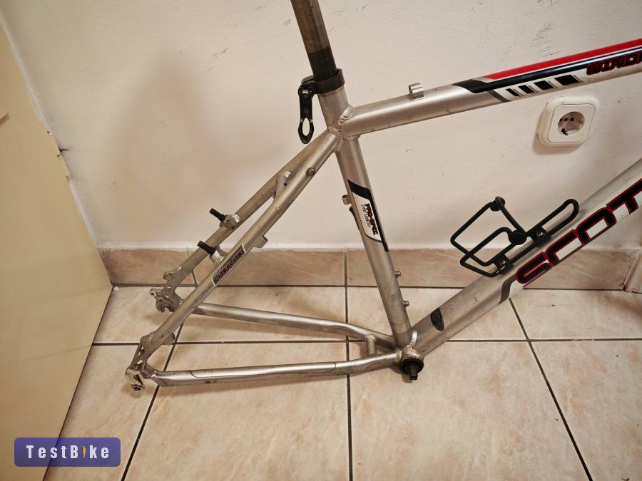 Scott 26-os váz plusz RST villa