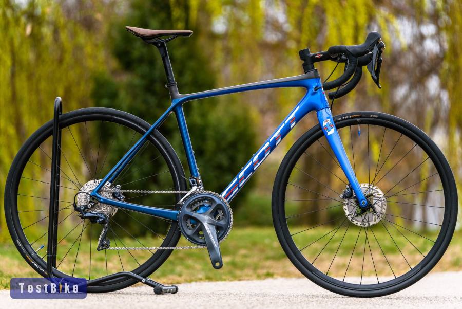 Scott Addict 10 Disc (52) karbon országúti kerékpár