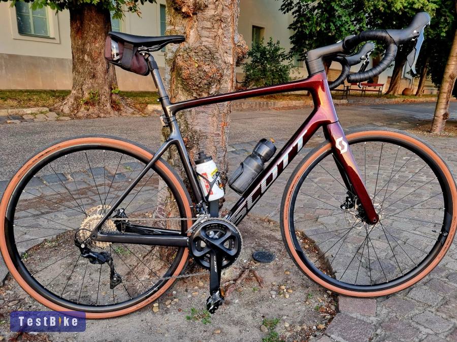 Scott Addict 30 eladó