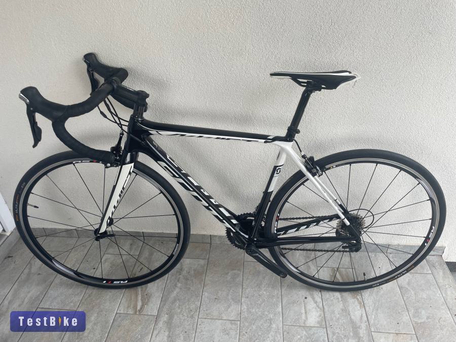 Scott Addict 30 full carbon