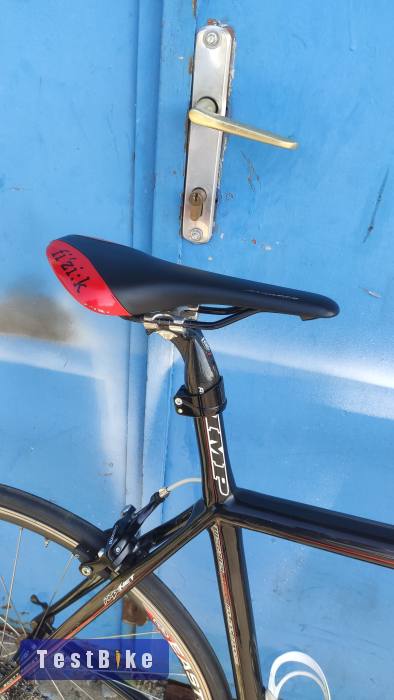Scott Addict R2 karbon országúti kerékpár - 56