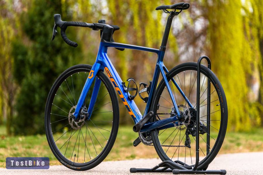 Scott Addict RC 20 Sram Force AXS (L) full karbon országúti 