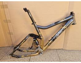 Scott Contessa fully váz + Scott TC levegős rugóstag