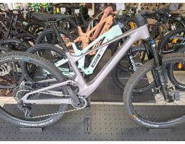 Scott Contessa Spark 910  Új/Garanciális