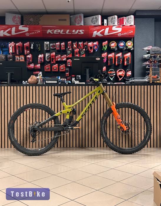 Új Scott Gambler 2024 900 Tuned full karbon vázszett