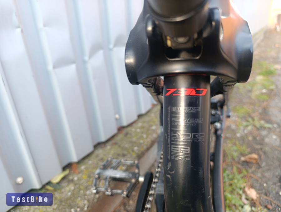 Scott Genius 730.   M     27,5