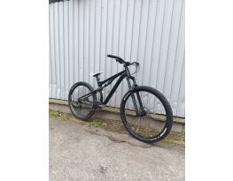 Scott Genius 730.   M     27,5