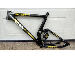 Scott Genius karbon fully mtb váz rug taggal XT e váltóval  