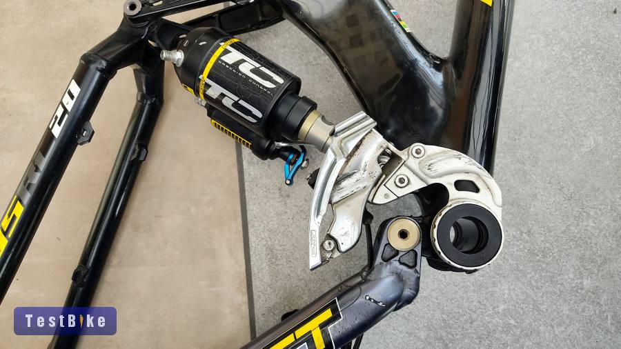 Scott Genius Karbon Fully mtb váz+rugóstag és XT első váltó