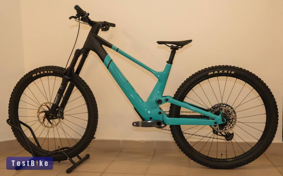 Új Scott Genius St910 Carbon 29", L-es méret