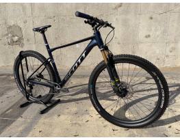 Scott Scale - Fox Kashima