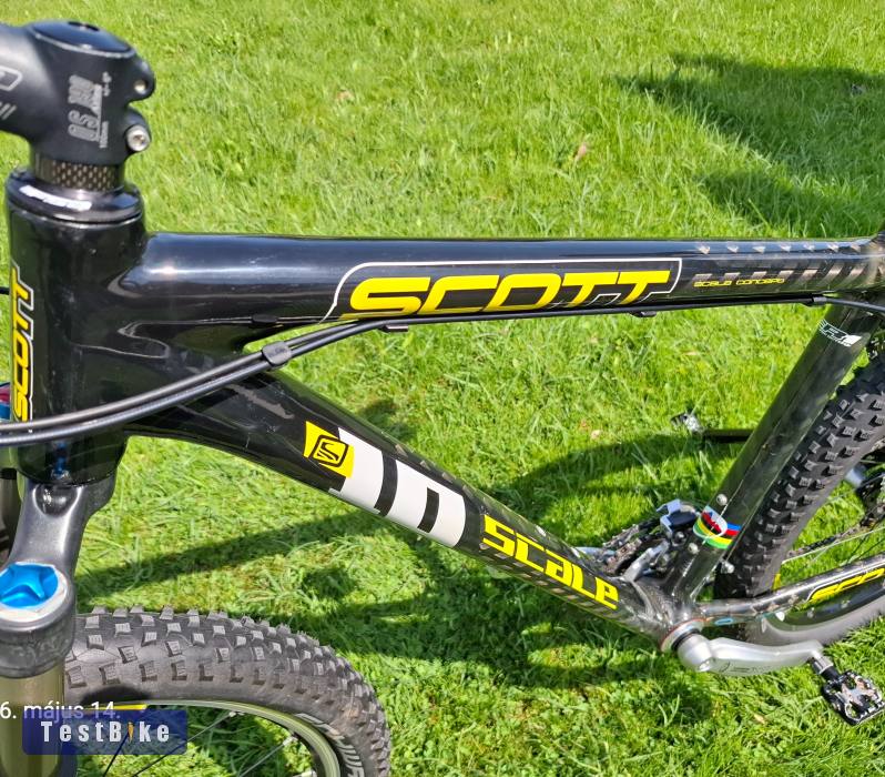 Scott Scale 10 26 carbon 