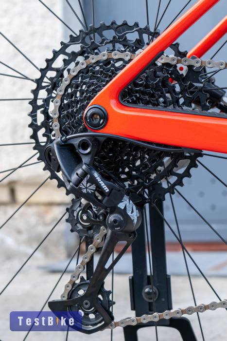 Scott Scale 940 29 Új, Karbon MTB, SX-NX 1x12, RS Judy Air