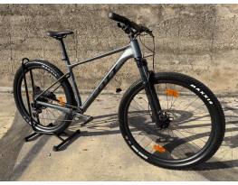 Scott Scale 970 - mint az új!!