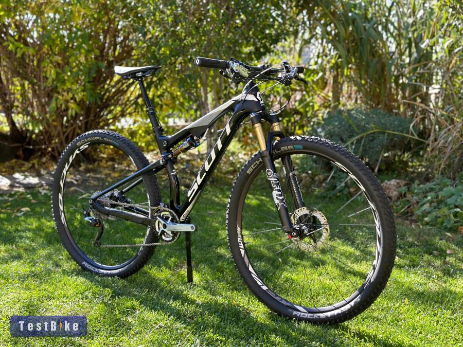 Scott Spark 900 Premium "M" carbon XC gép