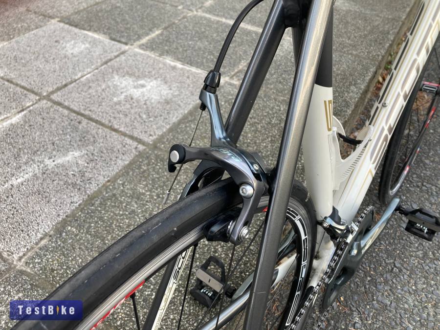 Scott Speedster S30 eladó