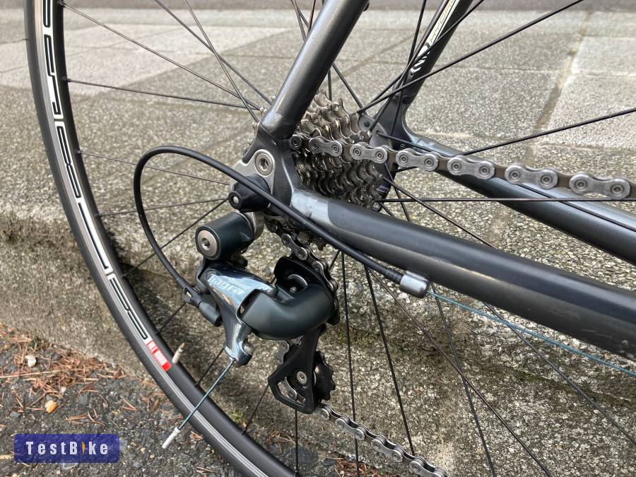 Scott Speedster S30 eladó