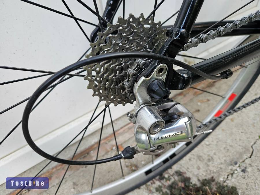 Scott Speedster S50 – Shimano Dura-Ace szettel, R500 kerekek
