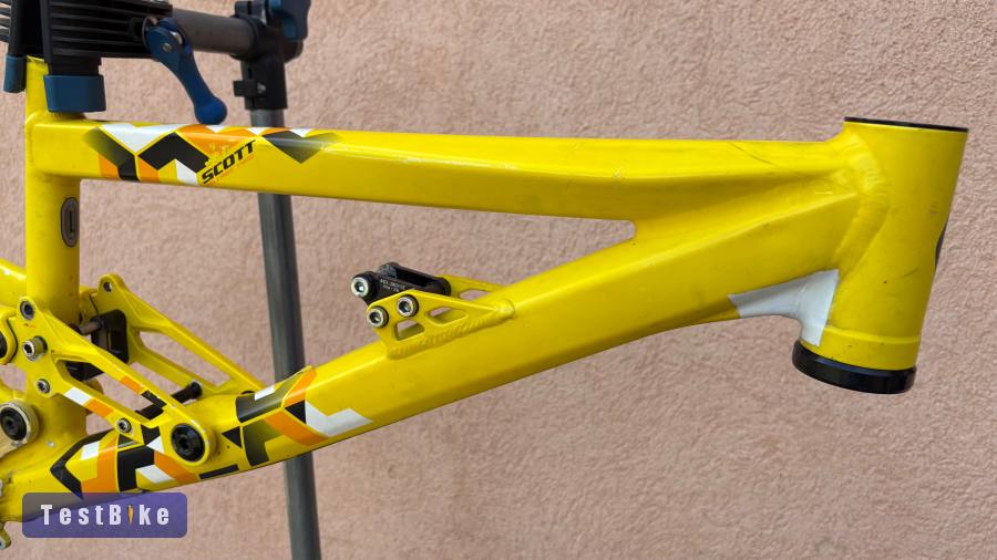 Scott Voltage FR10 váz