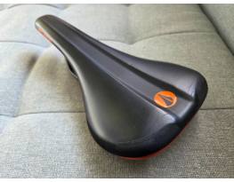 SDG Bel Air V3 Lux Alloy nyereg