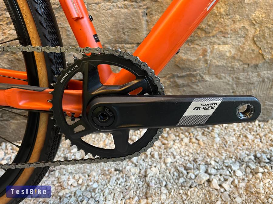 Secialized Deverge gravel 1x12 Sram apex  54  56 cm váz