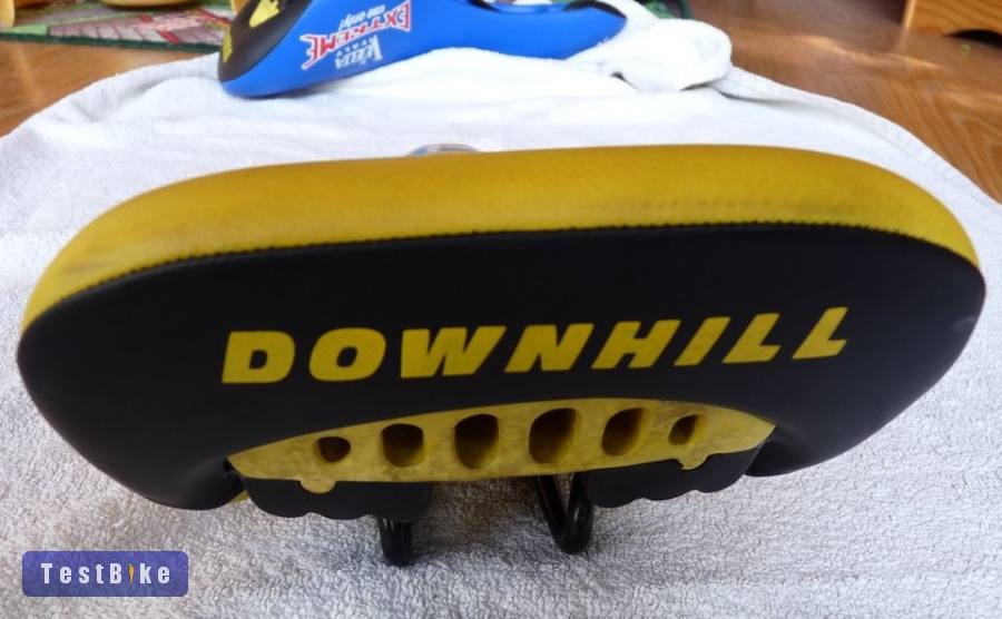 Új Selle Bassano Bomber Vuelta Extreme DH nyereg