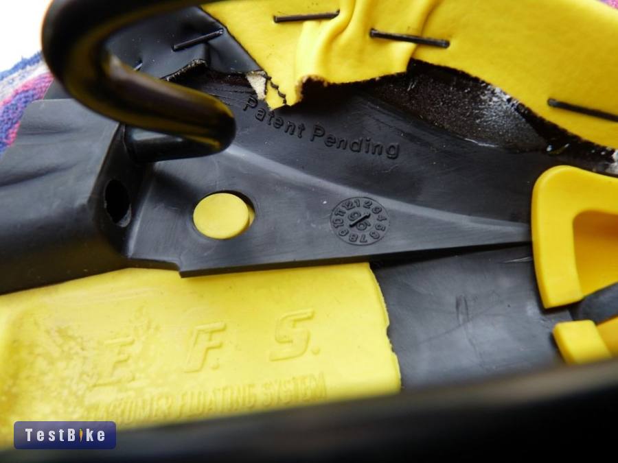 Új Selle Bassano Bomber Vuelta Extreme DH nyereg