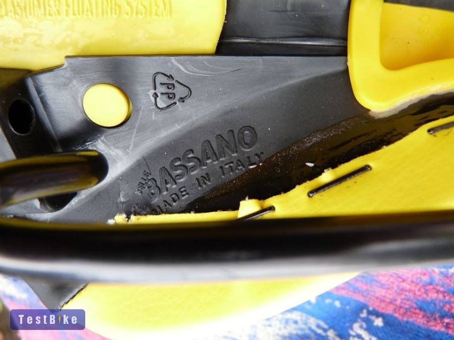 Új Selle Bassano Bomber Vuelta Extreme DH nyereg