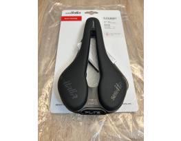 Selle Italia Flite Boost TM nyereg S3