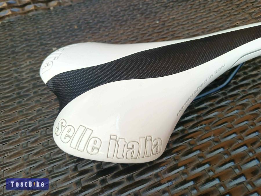 Selle Italia SL, fehér-fekete nyereg Új!