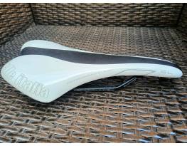 Selle Italia SL, fehér-fekete nyereg Új!