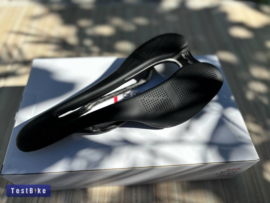 Selle Italia SLR Boost Superflow Kit Carbonio